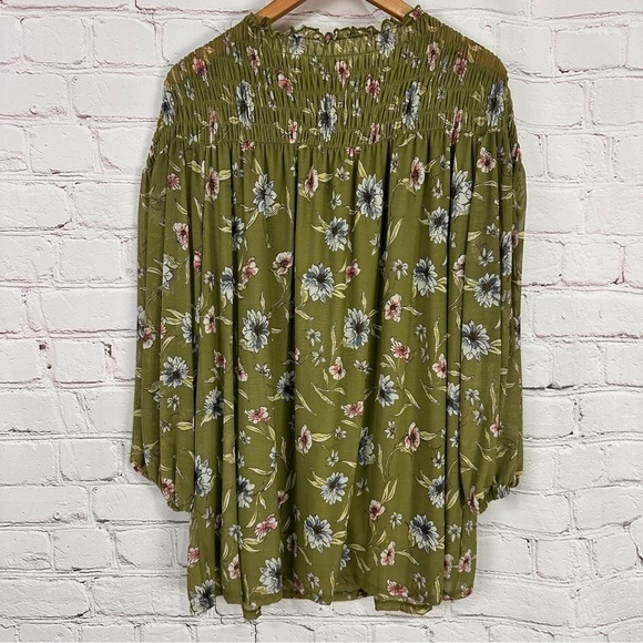 Women’s plus size floral shirt multicolored green puff blouse smocked size 14 16 - Picture 6 of 7